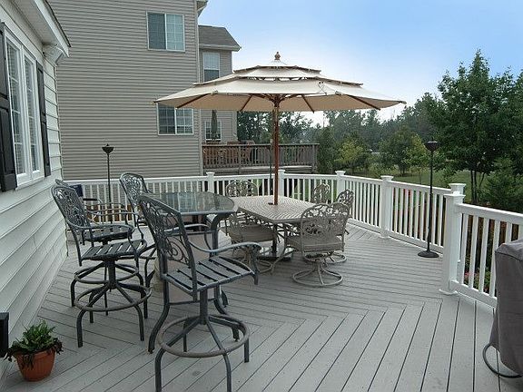 3rd image of 5740 Caribbean Ct