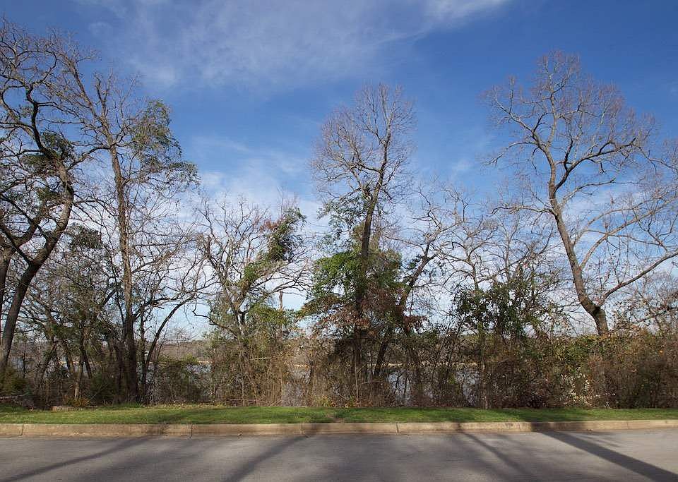 1st image of 4475 Cascades Shoreline Dr
