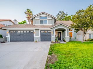 2604 W Fairview Dr, Rialto, CA 92377