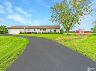 4519 Pointe Aux Peaux, Newport, MI 48166