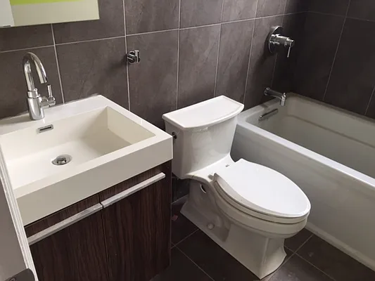 Rented by Premier Metro Realty Corp | media 54