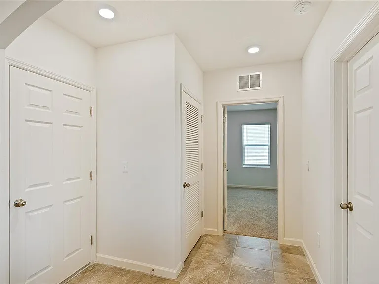 10695 SW Prato Way — Photo 6