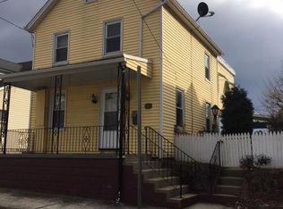 426 E Washington St, Chambersburg, PA 17201