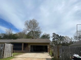 6102 Grant Ave, Tougaloo, MS 39174