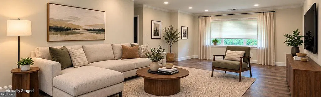 3 bed, 1.5 bath, 1345 sqft, $3,500 — Photo 4