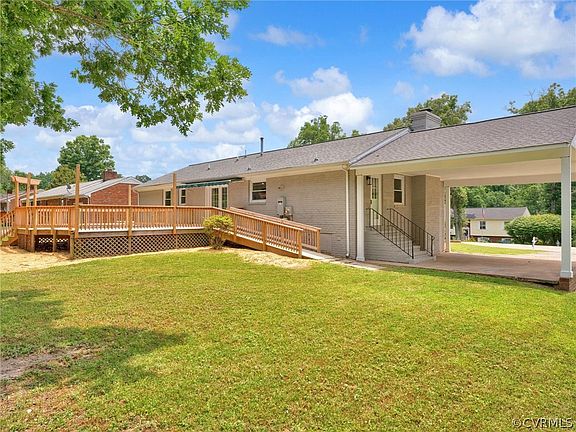 3rd image of 4830 McAllister Dr