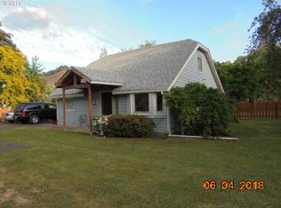 3384 Melrose Rd, Roseburg, OR 97471