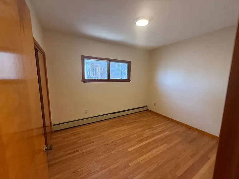 520 Oak St #3 — Photo 9