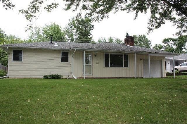 1st image of 948 Carol Dr