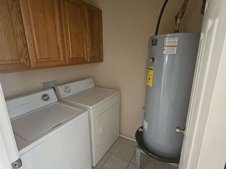 1012 Cedarwood Dr #3 — Photo 5