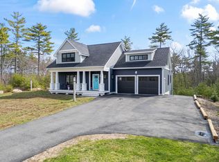 7 Johnnys Way, York, ME 03902