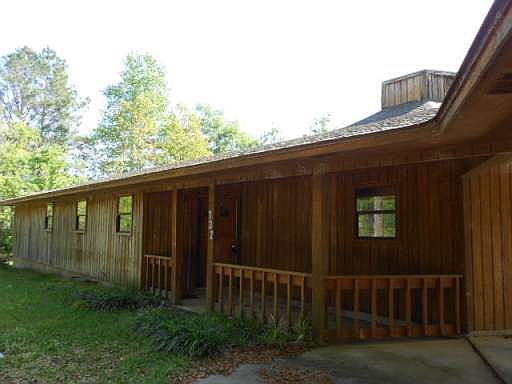 1st image of 132 Brookfield Dr