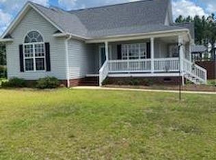 82 Colony Dr, Camden, SC 29020