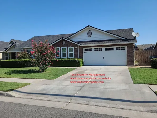 2578 Bell Port Ave, Tulare, CA 93274