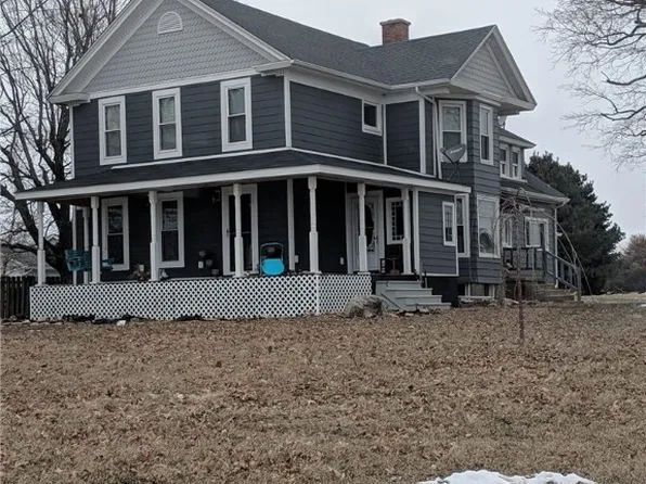 688 Harristown Rd, Niantic, IL 62551