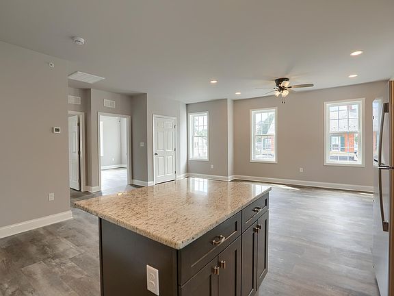 4th image of 30 N Jacob St APT 3