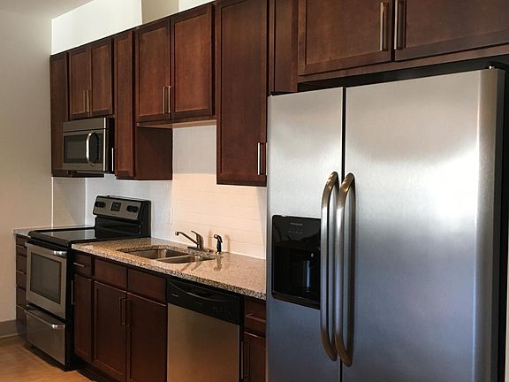 Stainless Steel Appliances 