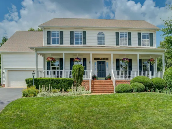 6127 Stayman Ct, Crozet, VA 22932