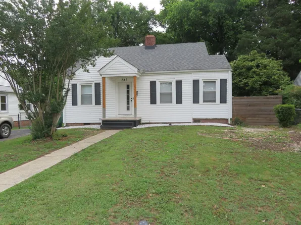 815 Floral Ave, Colonial Heights, VA 23834