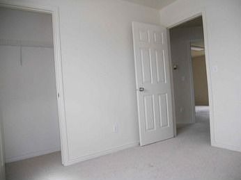5th image of 4093 S Lake Vista Dr