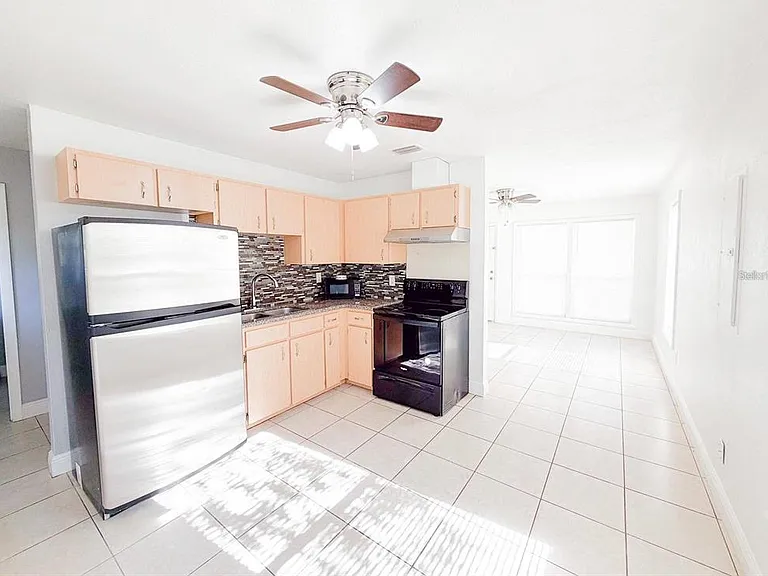 407 W Bella Vista St — Photo 28