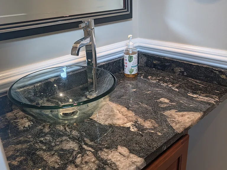 11908 Matthews Ct — Photo 11