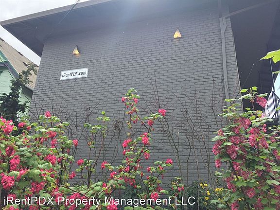 5th image of 3120 SE Belmont St #5122287