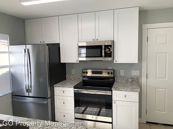 5th image of 6915 Sunny Lane Ave