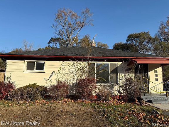 2nd image of 25630 W Ten Mile Rd