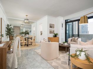 The Shoreham, Toronto, ON M4Y 2S2