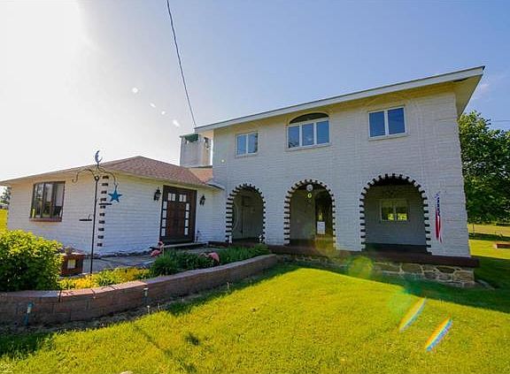 2nd image of 3167 W Scenic Dr