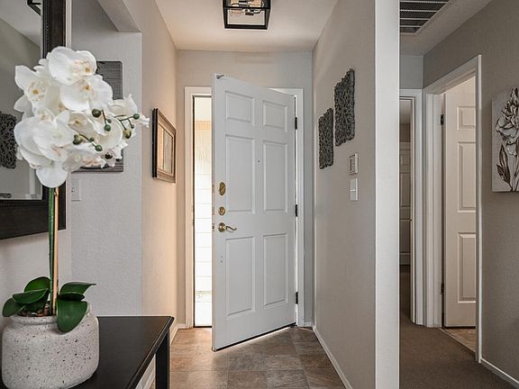 4th image of 1862 Wembley Ct
