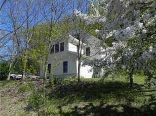 1428 Harlansburg Rd, New Castle, PA 16101