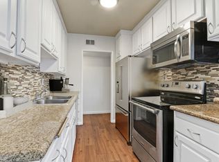 Monterra Ridge Apartments, Canoga Park, CA 91304