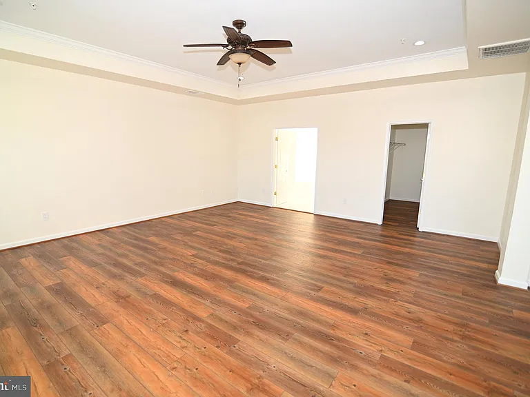 7001 Chaptico Ct — Photo 77