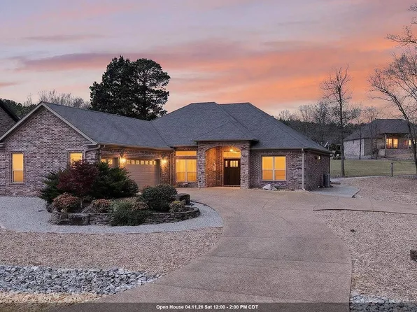 3 Linares Ln, Hot Springs Village, AR 71909