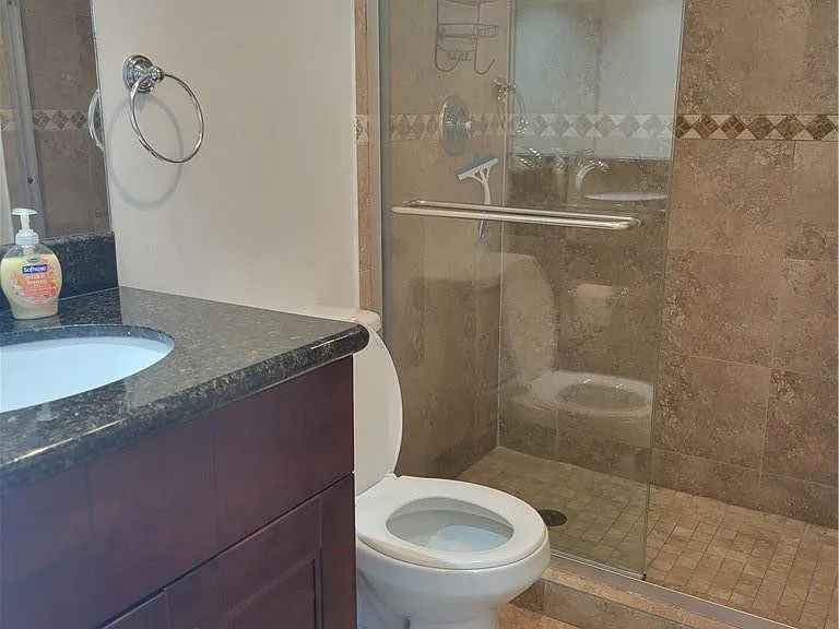 3050 N Palm Aire Dr #508 — Photo 16
