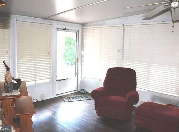 5th image of 186 Wilkson Ln