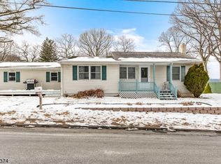 85 Mansel Dr, Landing, NJ 07850