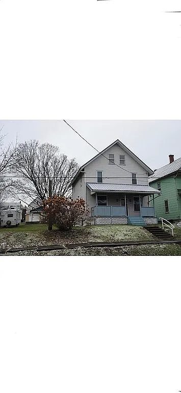115 E 5th St photo 1