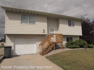 260 Bengal Dr, Rapid City, SD 57701