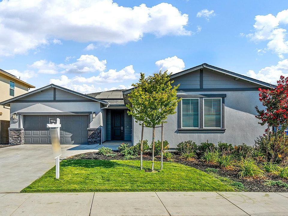 1st image of 983 Ayers Ln