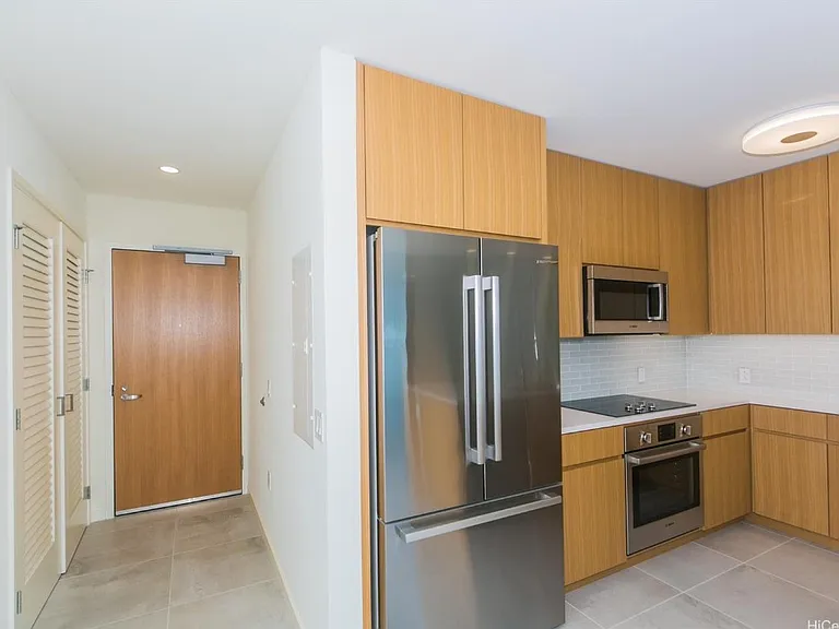 1388 Kapiolani Blvd #1611 — Photo 2