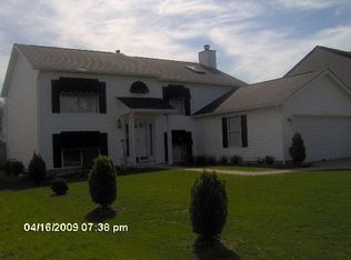 1852 Richtree Rd, Columbus, OH 43219