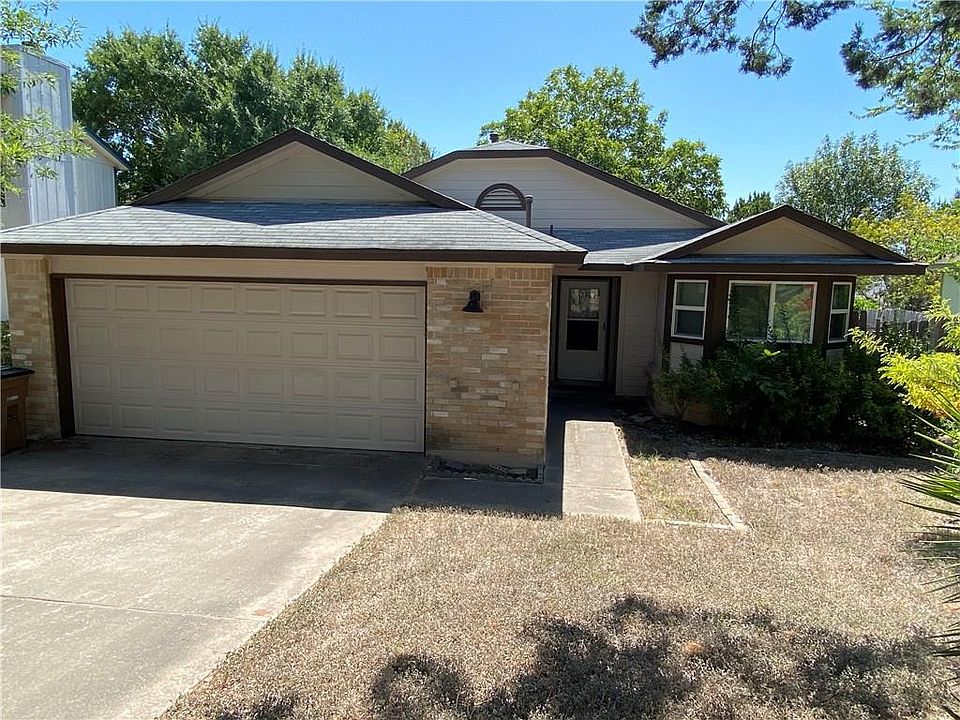 1st image of 11915 Rosethorn Dr