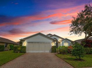 618 Cottonwood Rd, Sebastian, FL 32958