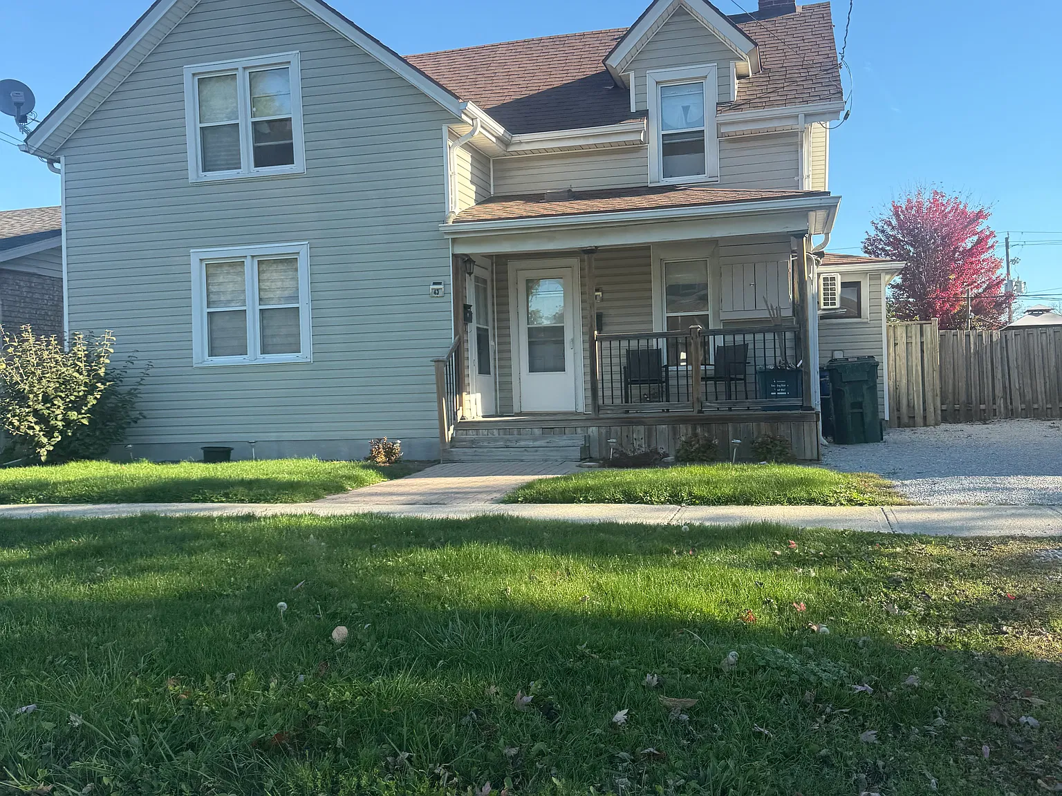 41 Woods St — Photo 1