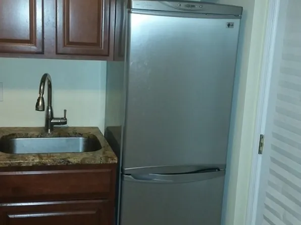 525 Fitzwater St Unit 1R, Philadelphia, PA 19147