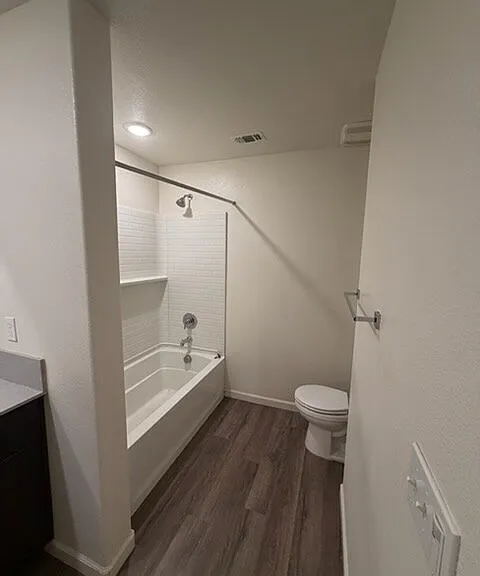 4265 Freemark Ave — Photo 29