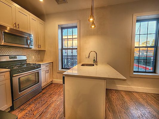 1st image of 856 Rogers Ave #2L